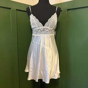 Bridal White Lace Satin Chemise Nightdress and robe